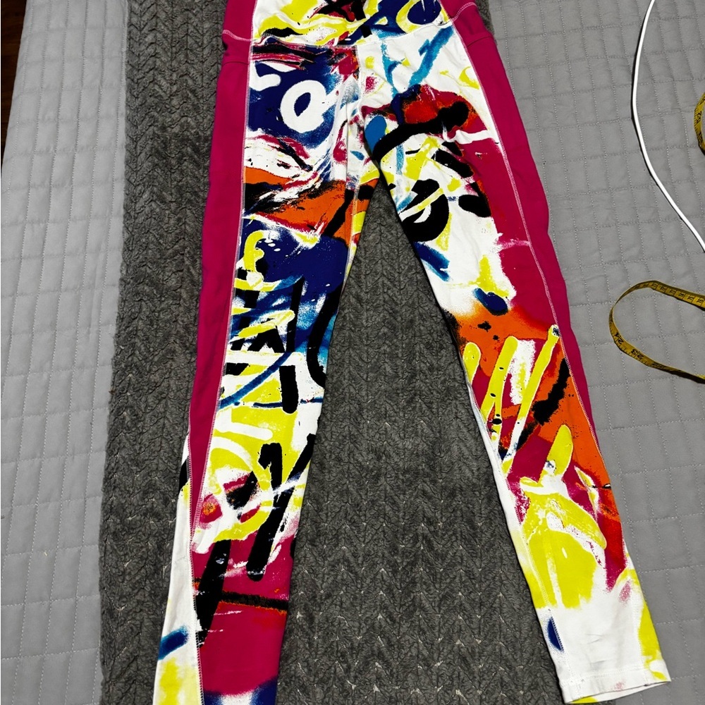 New York & Company Multicolor Graffiti Leggings